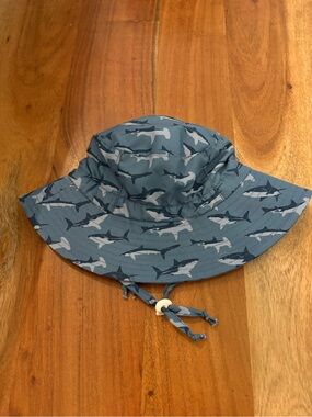(5/$25) Jan & Jul Water Repellant Bucket Hat
